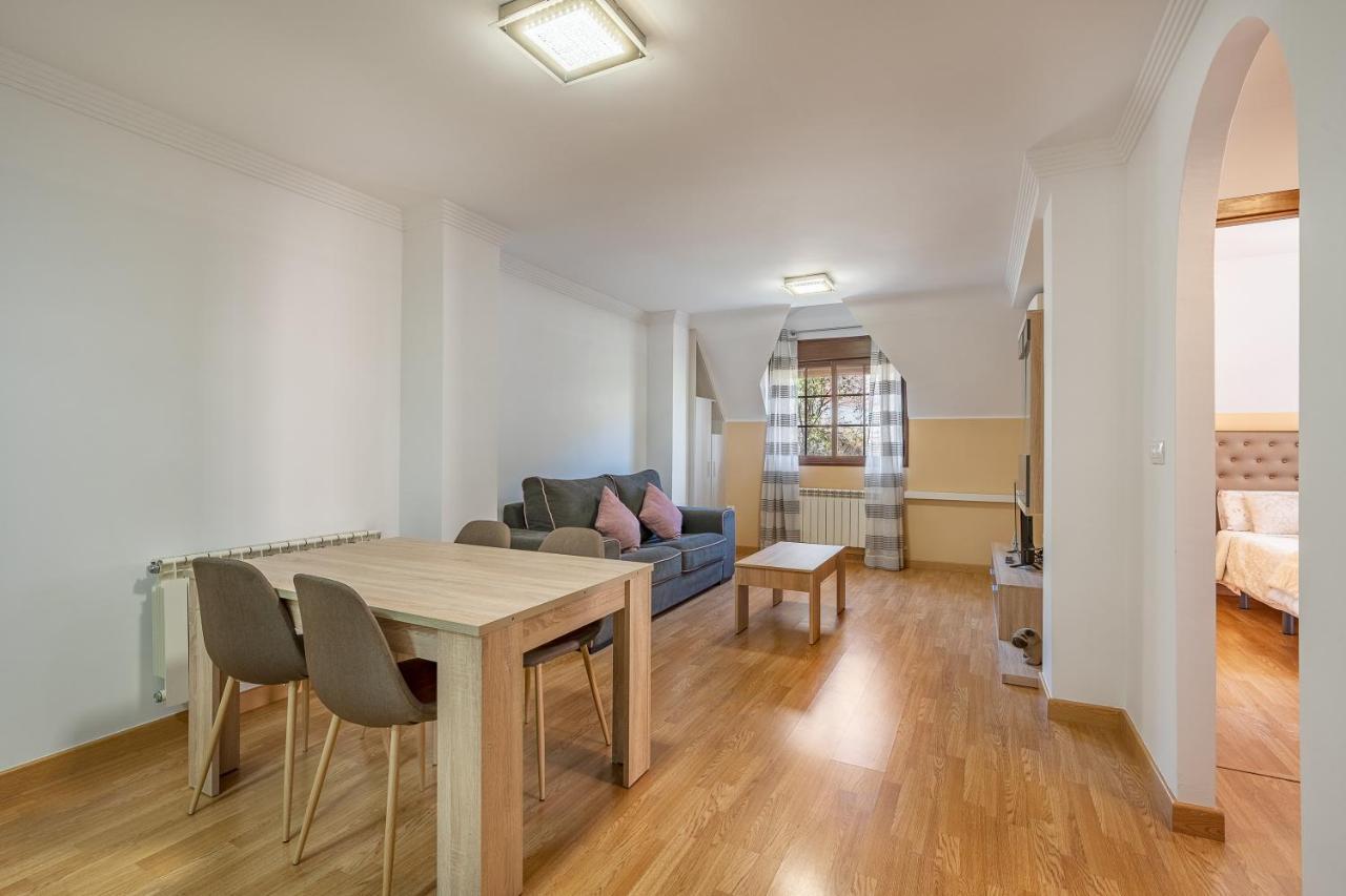 Apartamento Ladera De Sierra Nevada โมนาชิล ภายนอก รูปภาพ